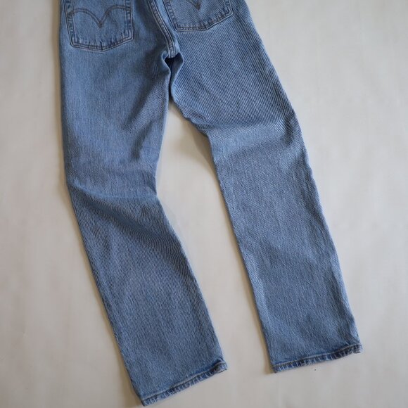 LEVIS WEDGIE STRAIGHT Size 25 Jeans Light Wash - Picture 10 of 12